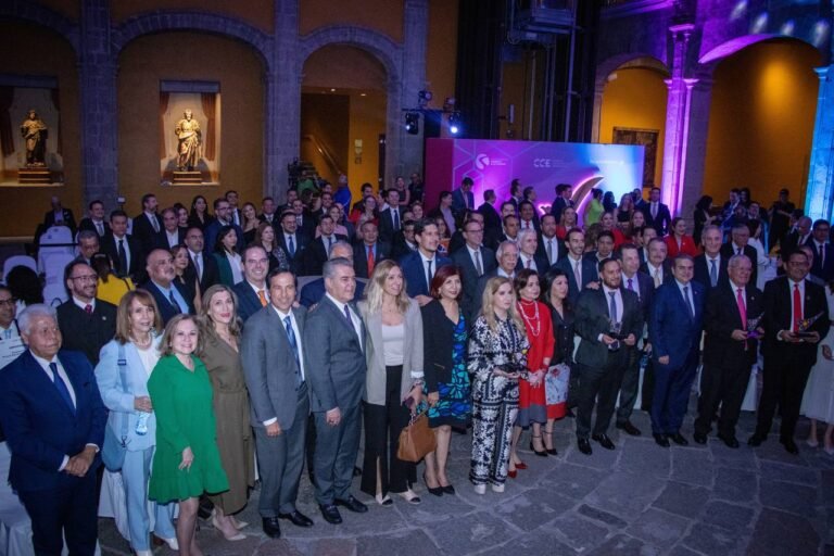 6 empresas e instituciones reciben el Premio Nacional de Calidad