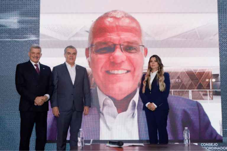 El CCE lanza la campaña “Invierte y Elige México”, en el marco del encuentro de negocios “México IA + Inversión Acelerada”